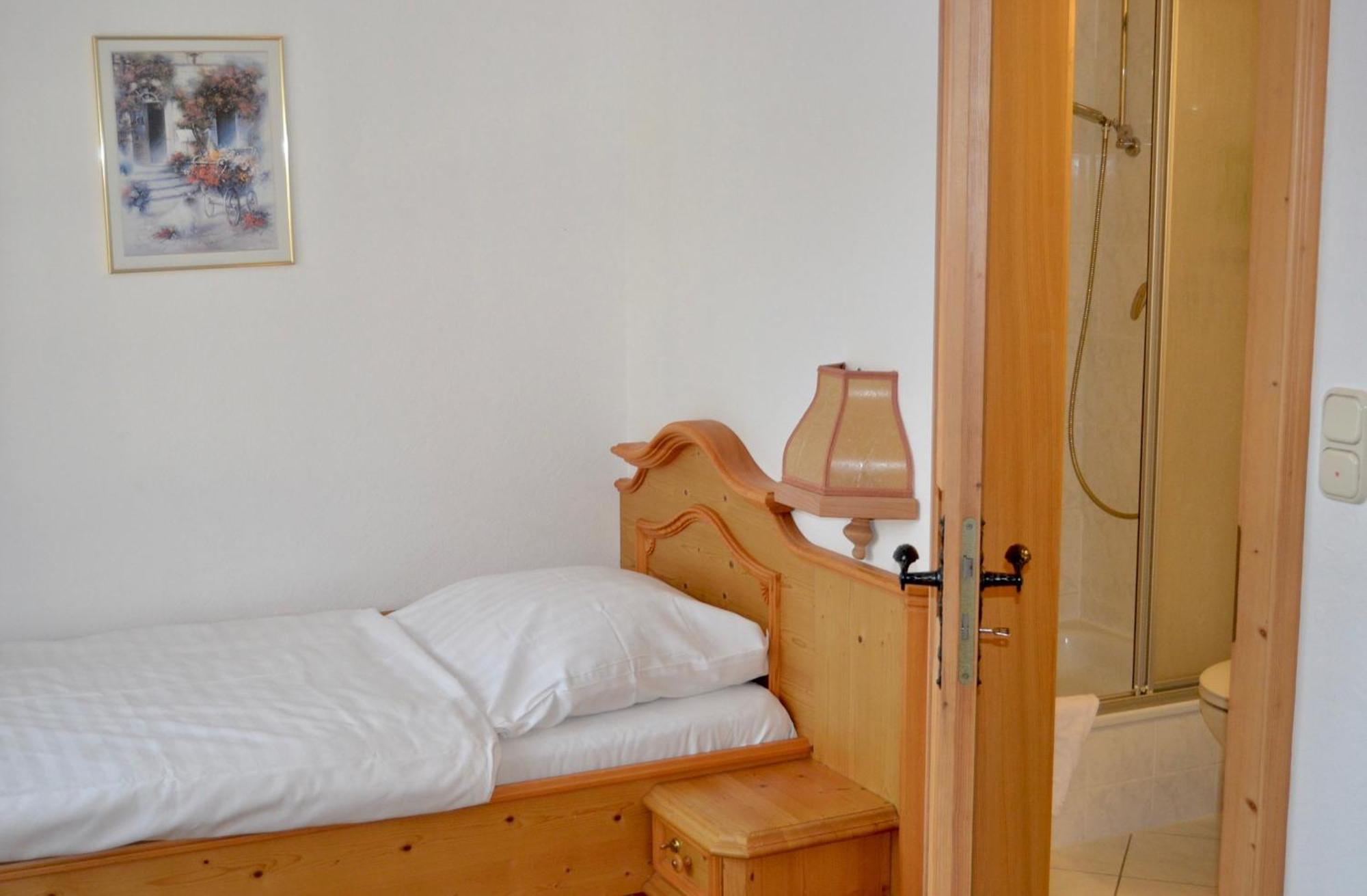 Harzer Hof Hotell Herzberg am Harz Rum bild